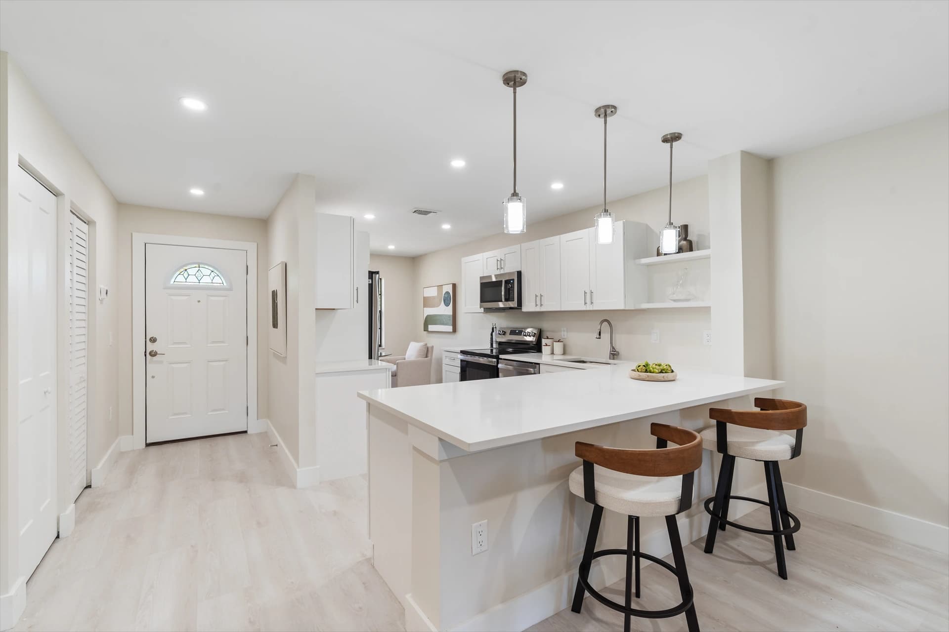 Condo gallery image 11