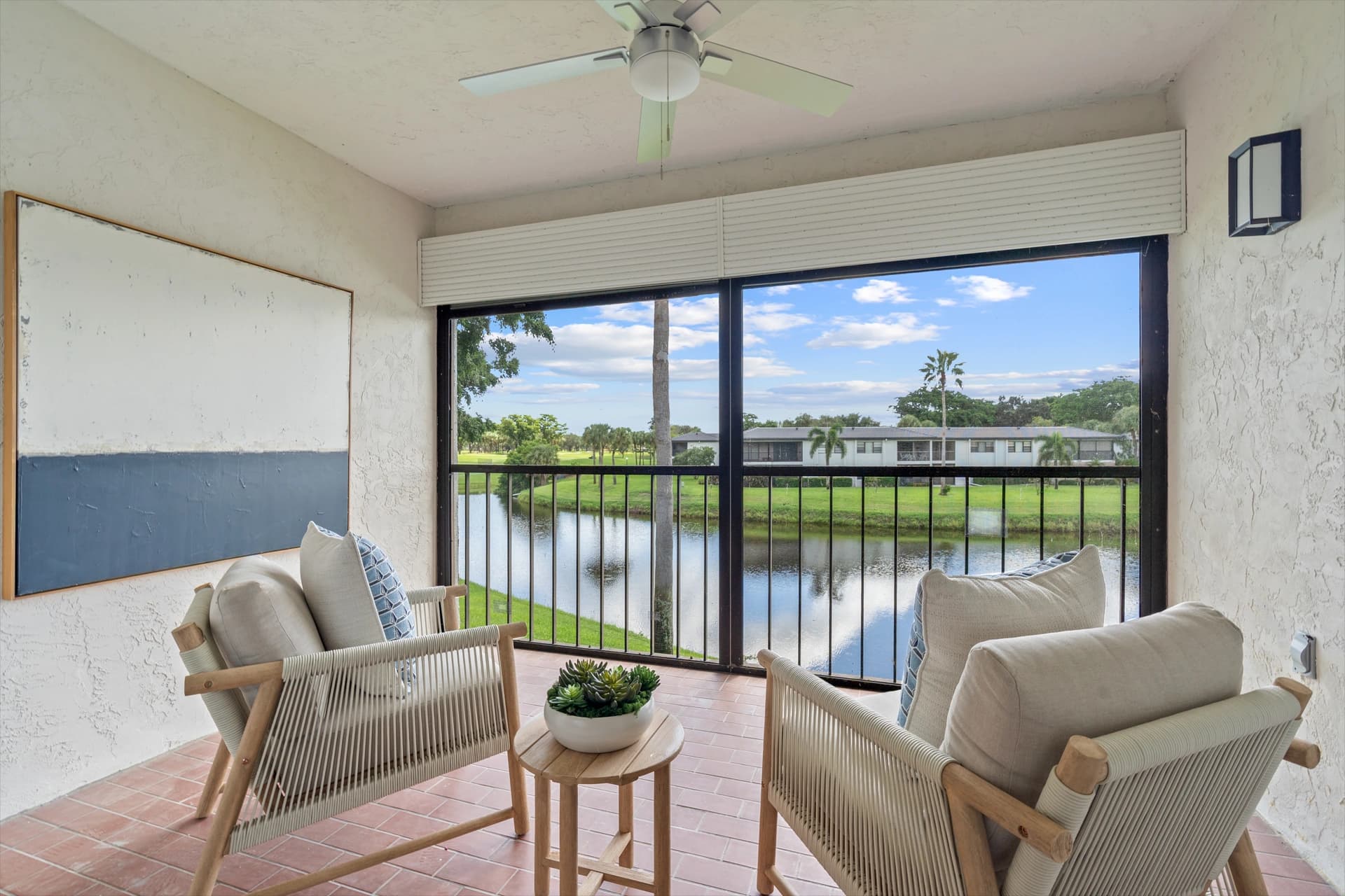 Condo gallery image 6