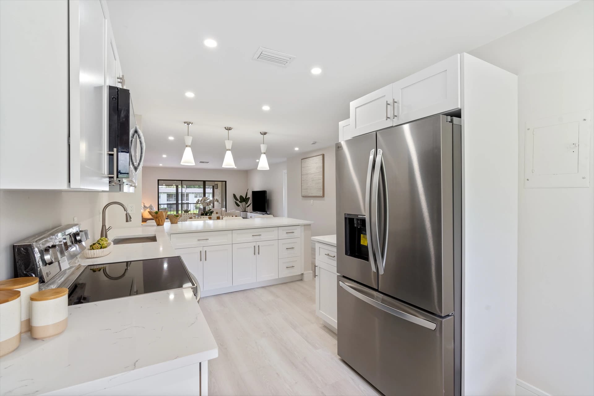 Condo gallery image 9